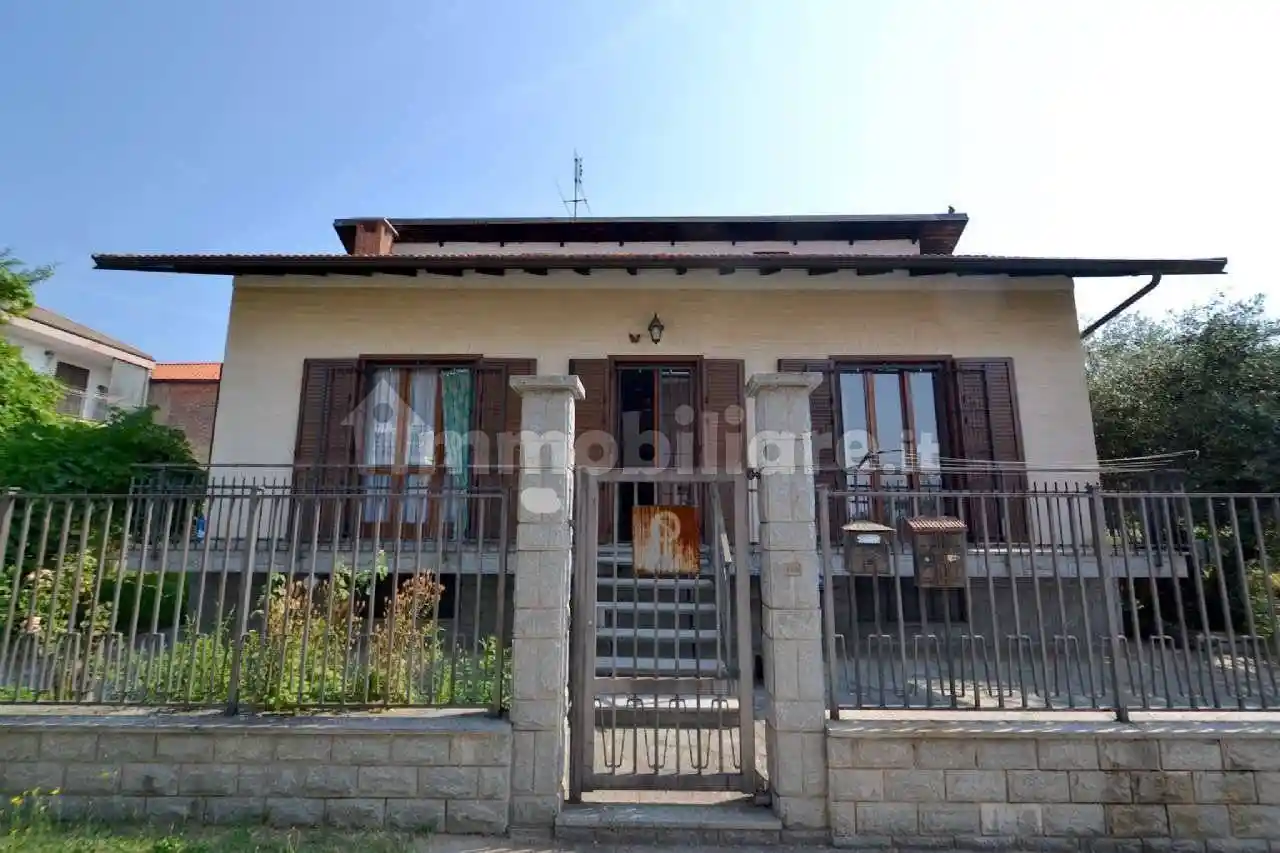 Casa indipendente in vendita a Pianezza