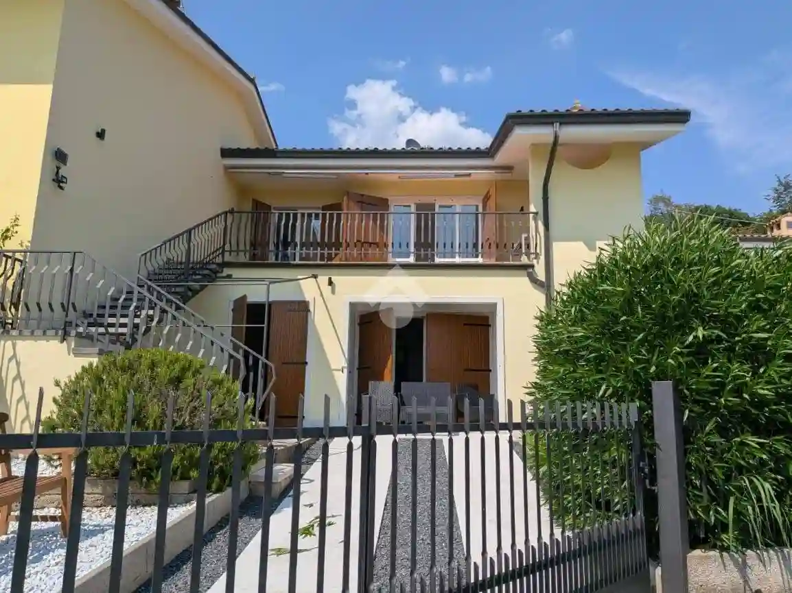 Villetta a schiera - foto 2