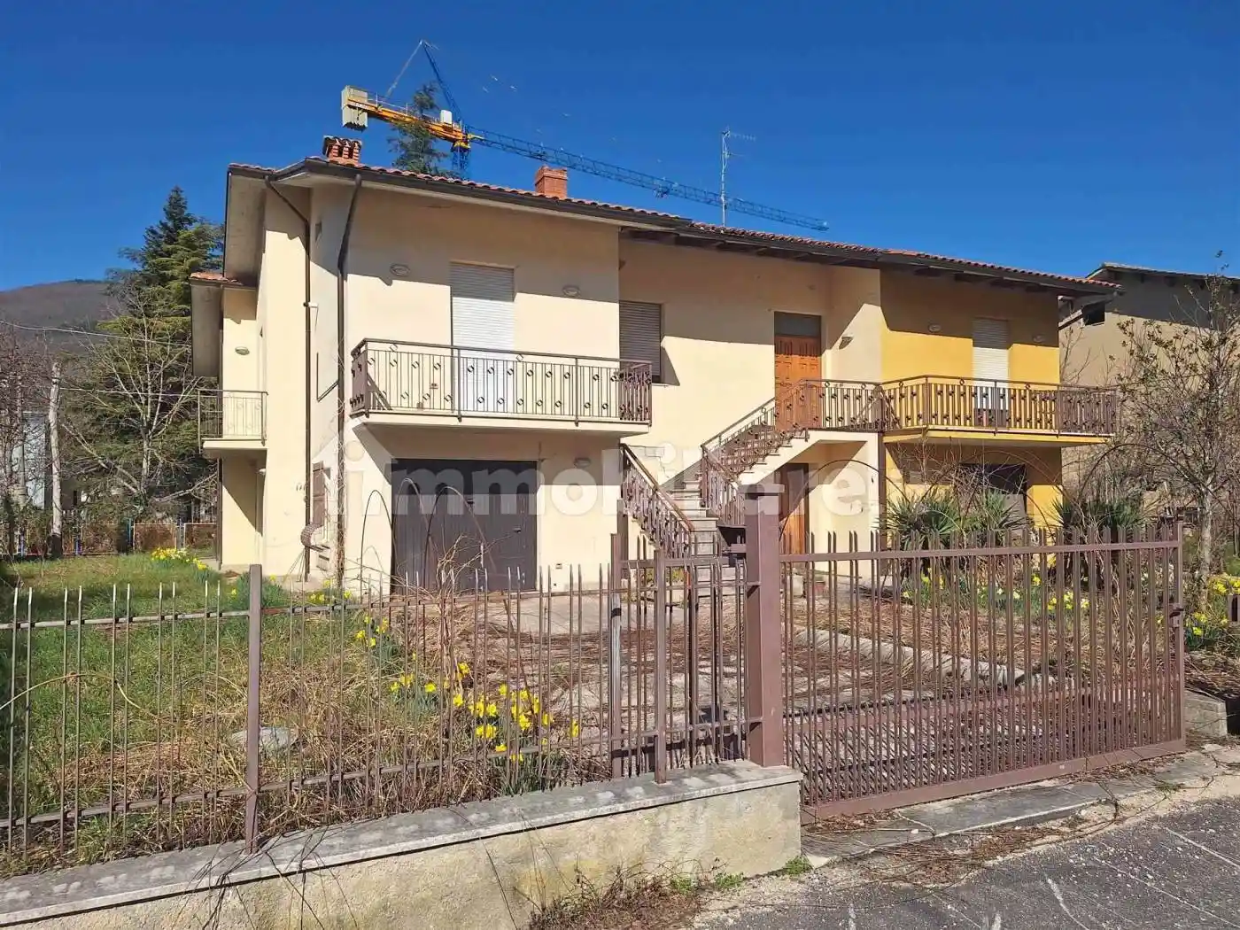 Villa in vendita a Pieve Torina