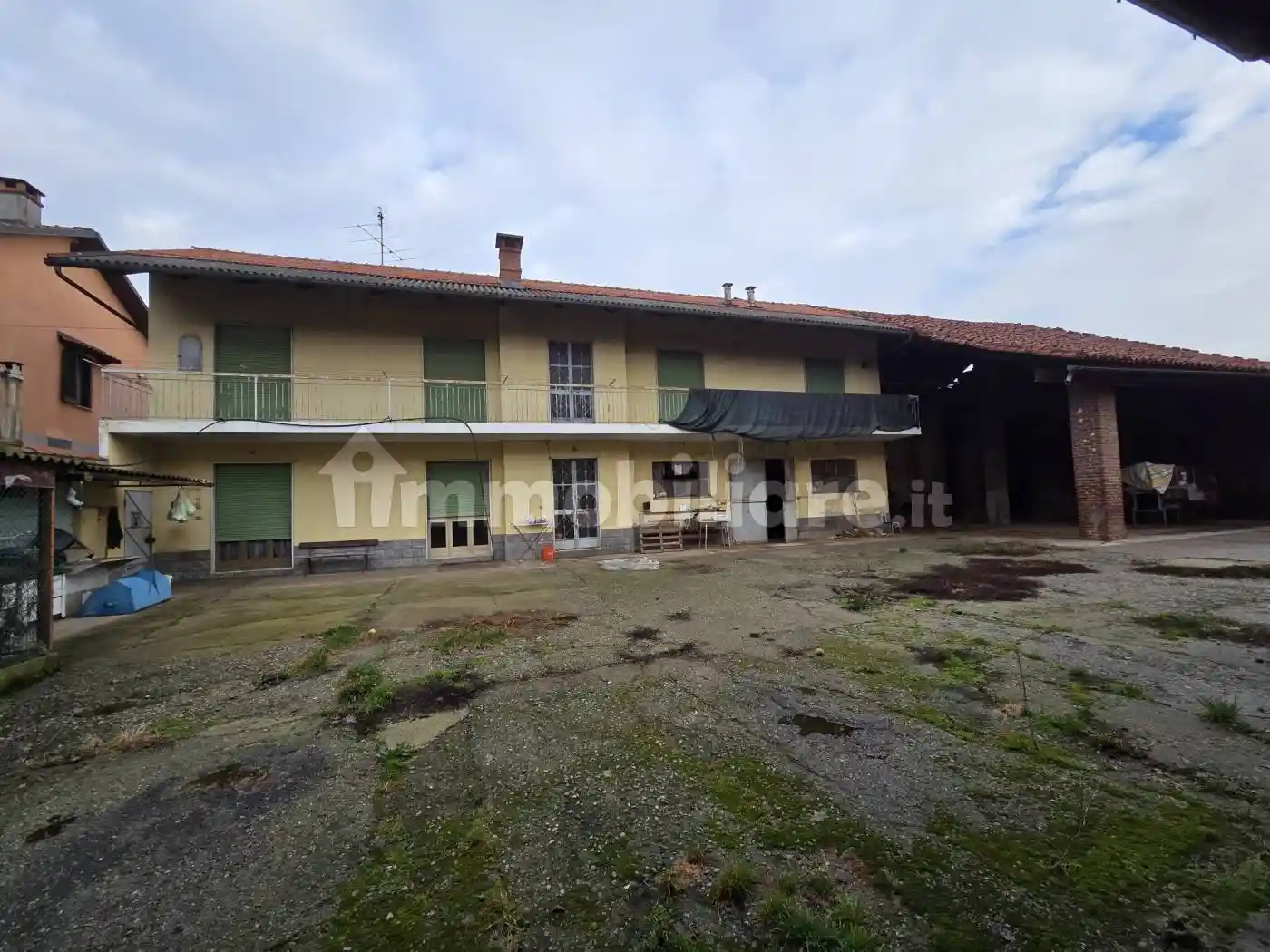 Rustico - Casale in vendita a Montanaro