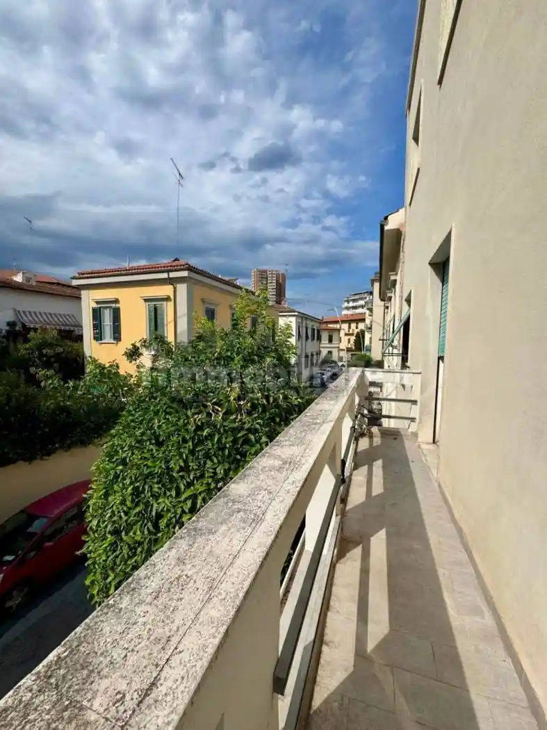 Appartamento in vendita a Livorno