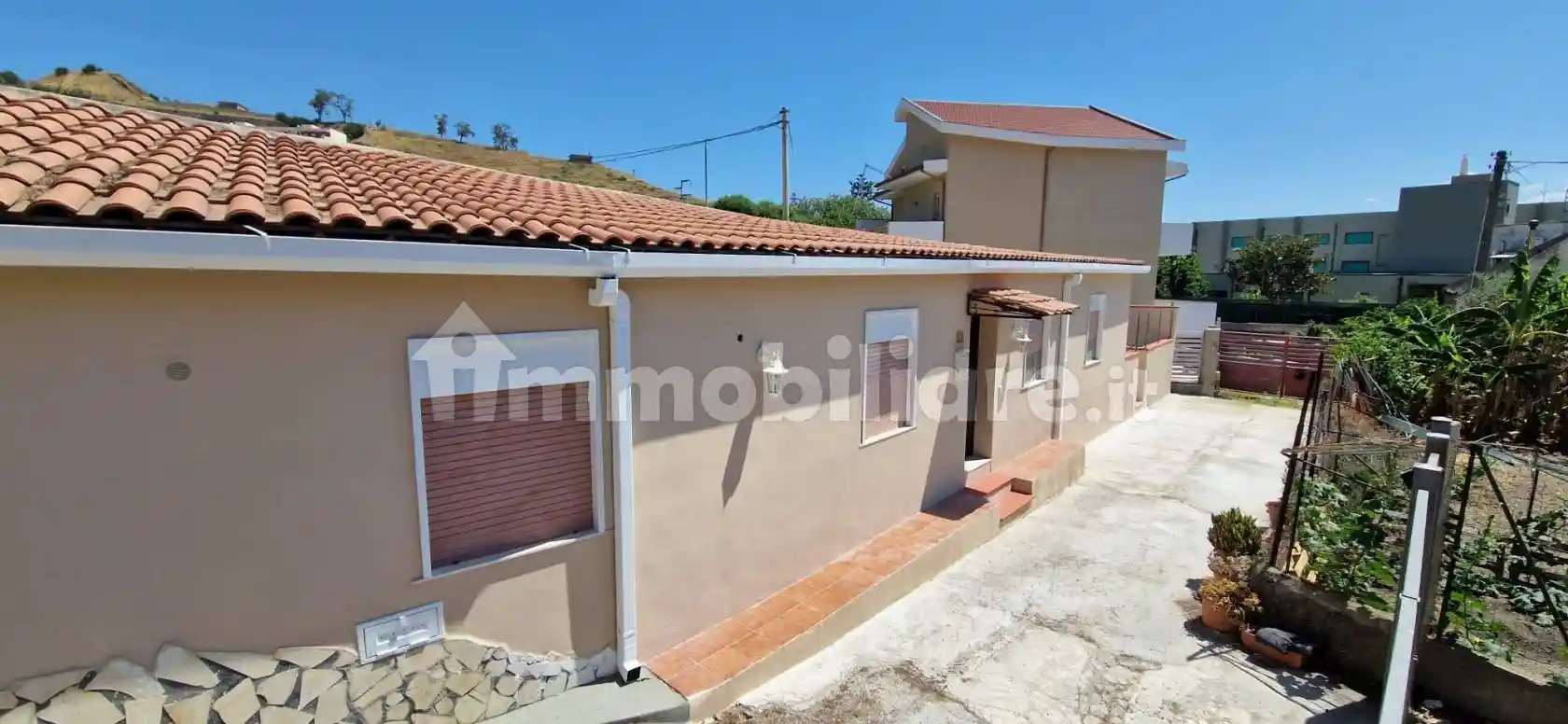 Casa indipendente in affitto a Messina