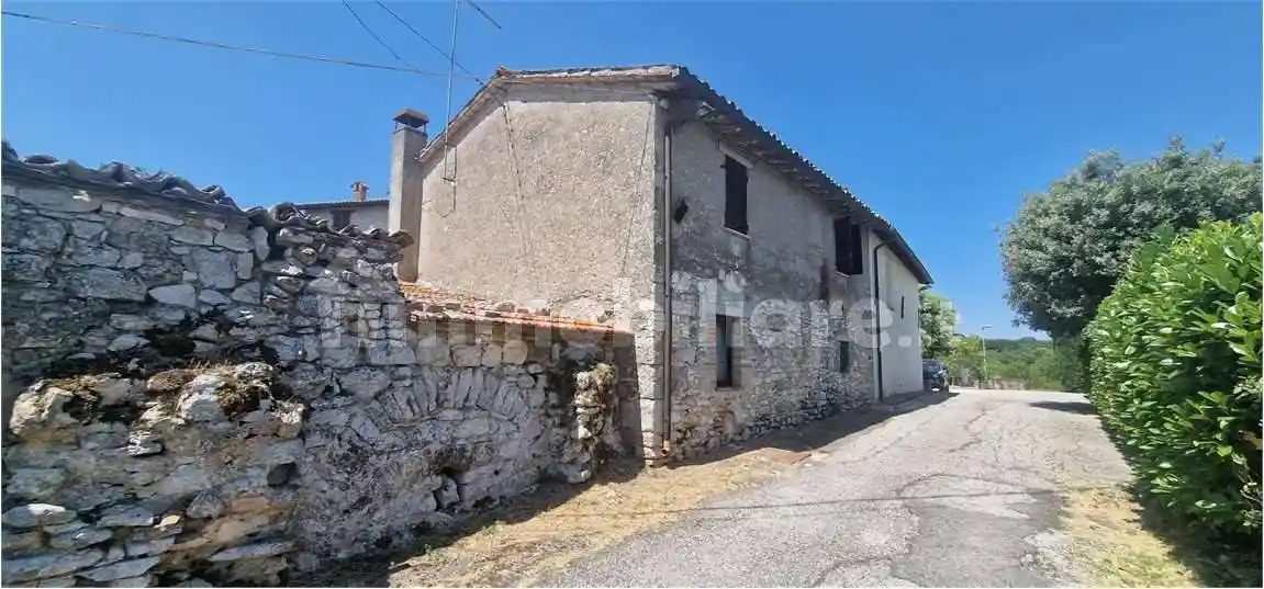 Appartamento in vendita a Massa Martana