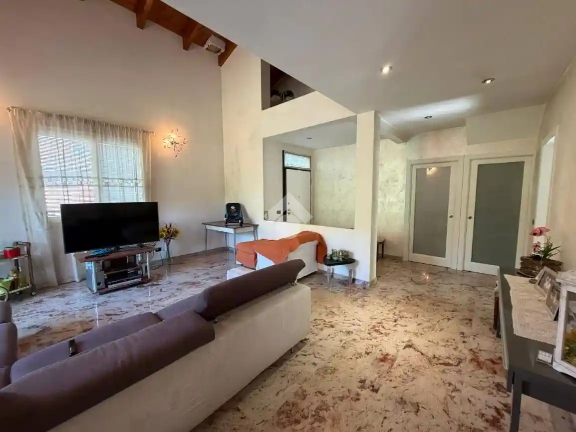 Casa indipendente in vendita a Quattro Castella