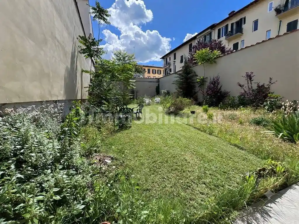 Appartamento in vendita a Firenze