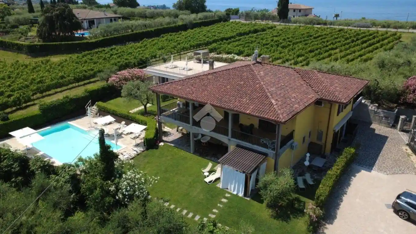 Appartamento in vendita a Bardolino