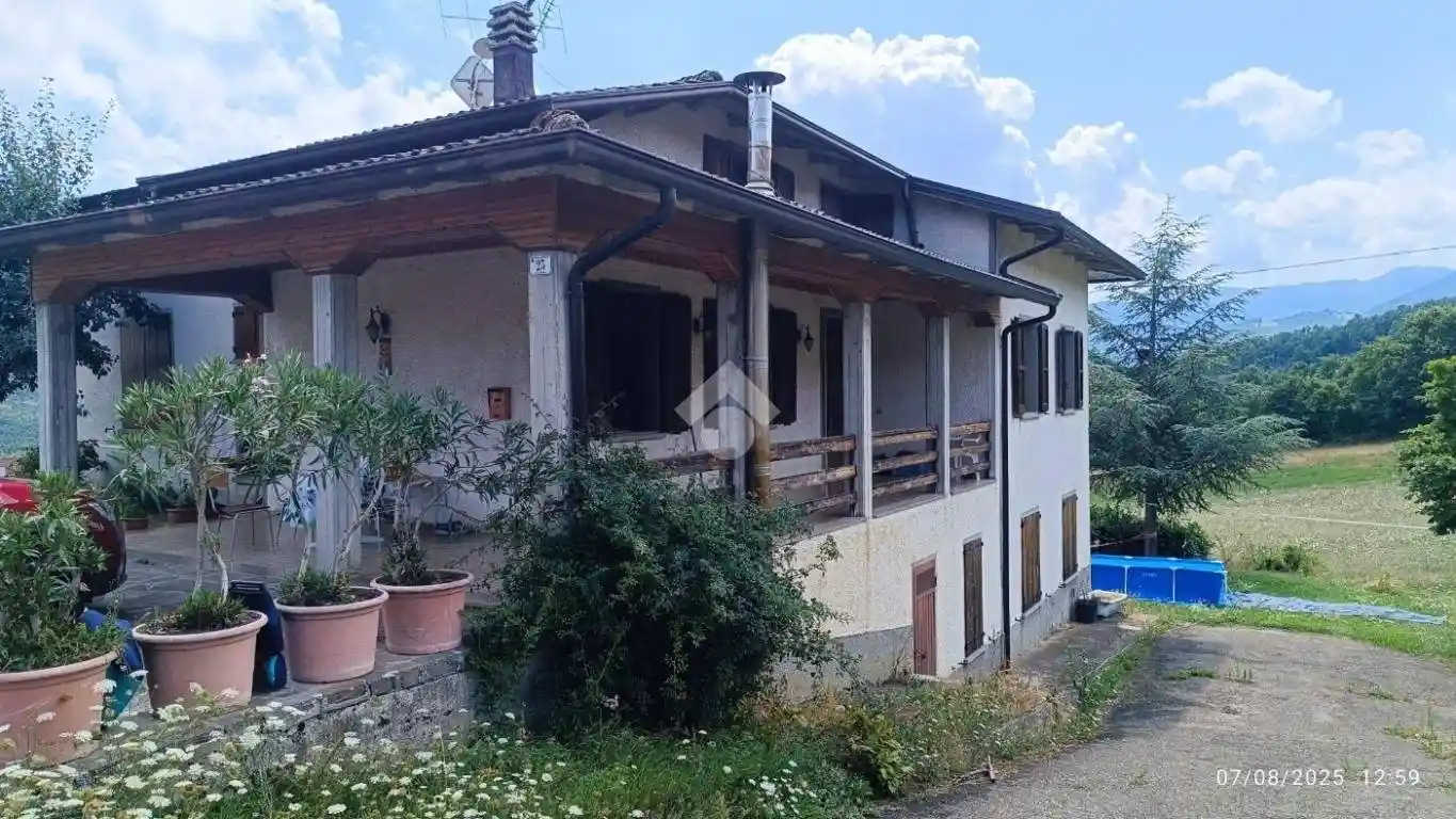 Villa in vendita a Villa Minozzo