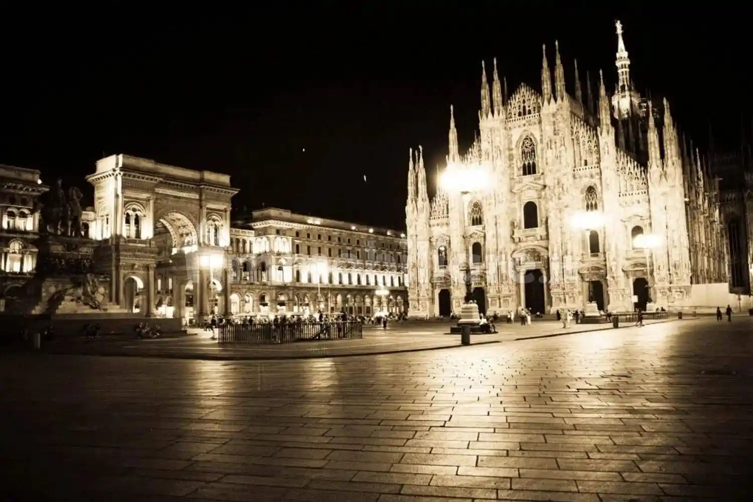 Palazzo - Edificio in vendita a Milano