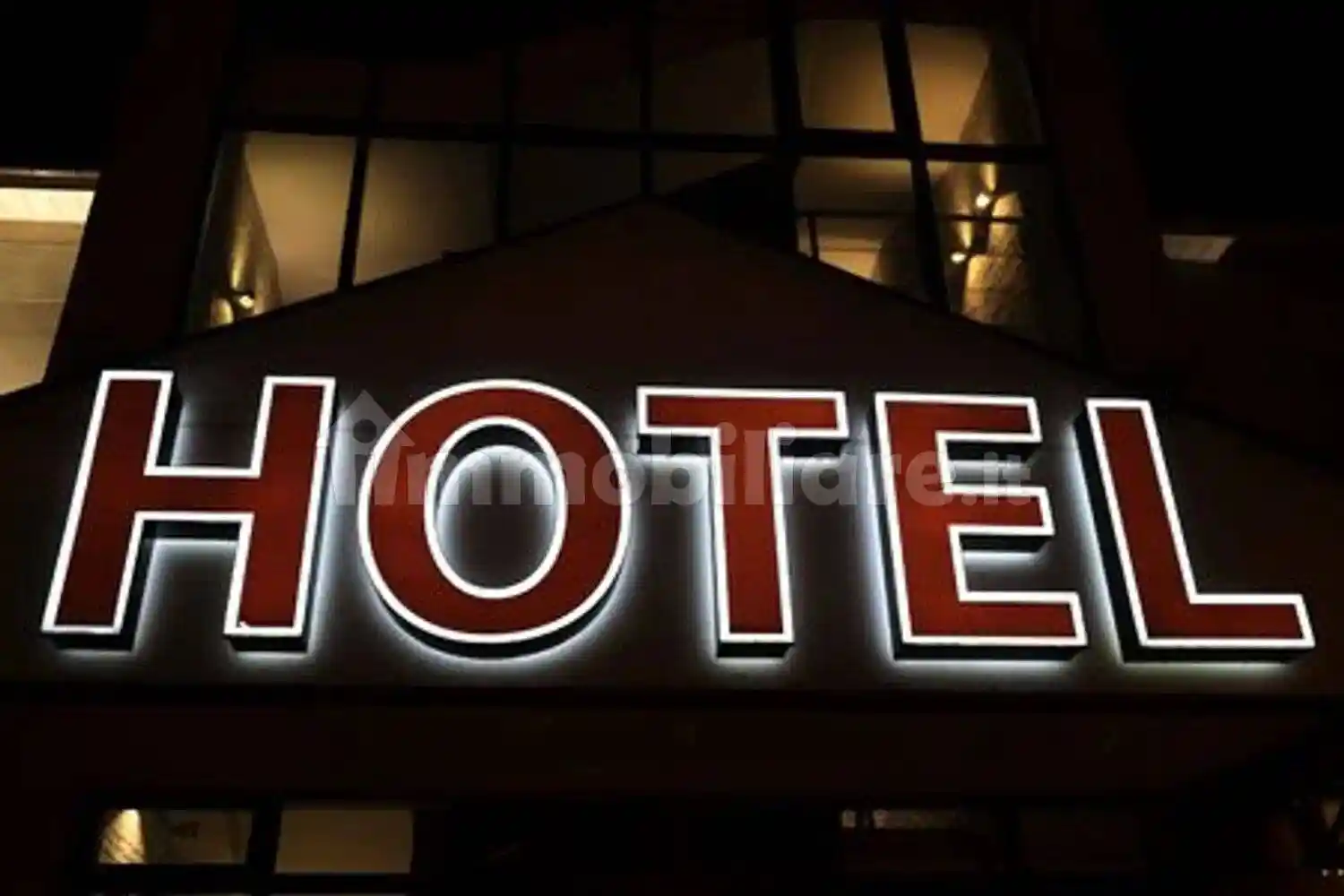 Palazzo - Edificio in vendita a Milano