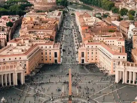 Palazzo - Edificio in vendita a Roma