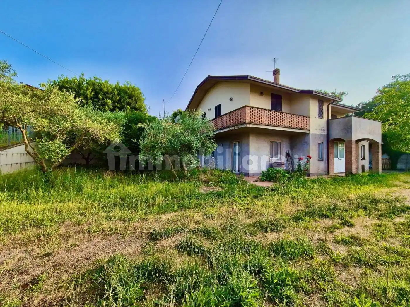 Rustico - Casale in vendita a Todi