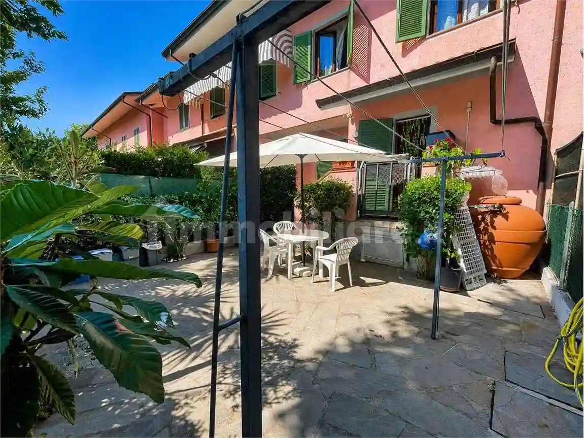 Villetta a schiera - foto 2
