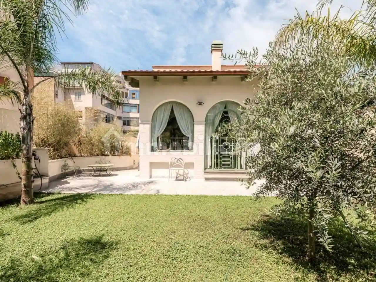 Villa - foto 2