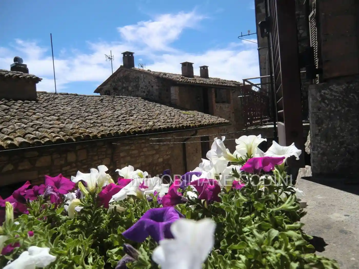 Casa indipendente in vendita a Todi