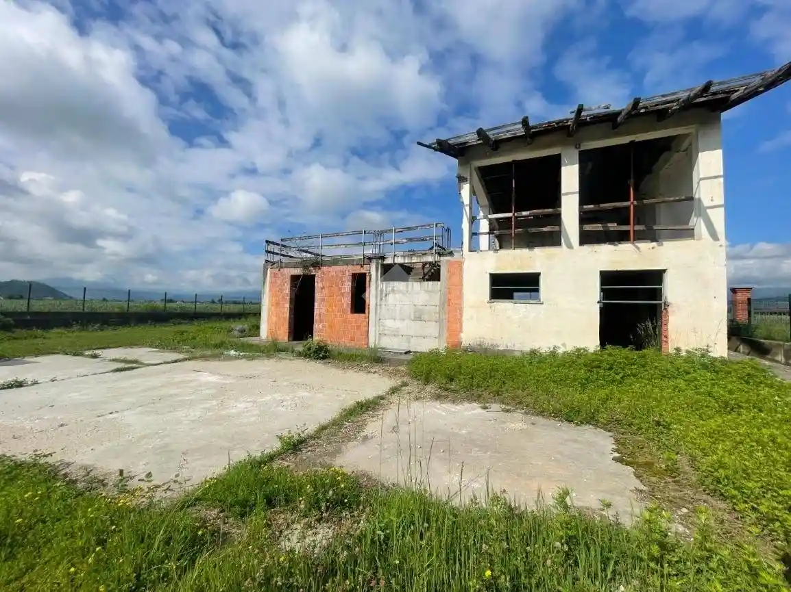 Rustico - Casale in vendita a Cavour
