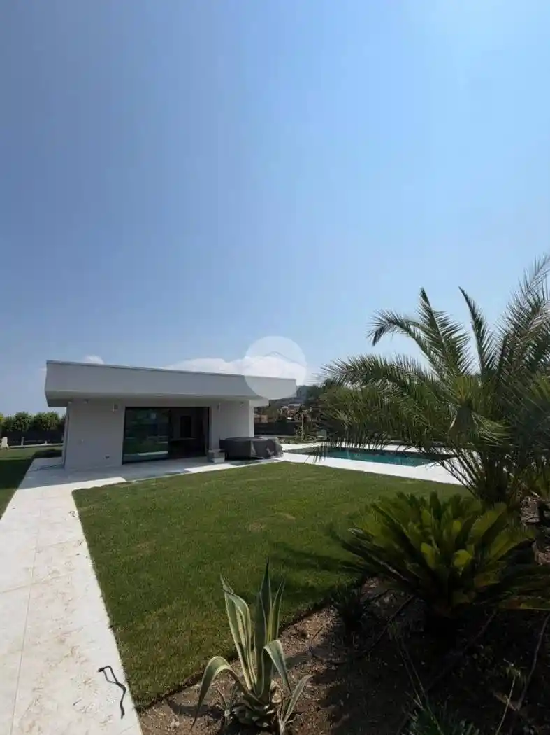 Villa in vendita a Manerba del Garda