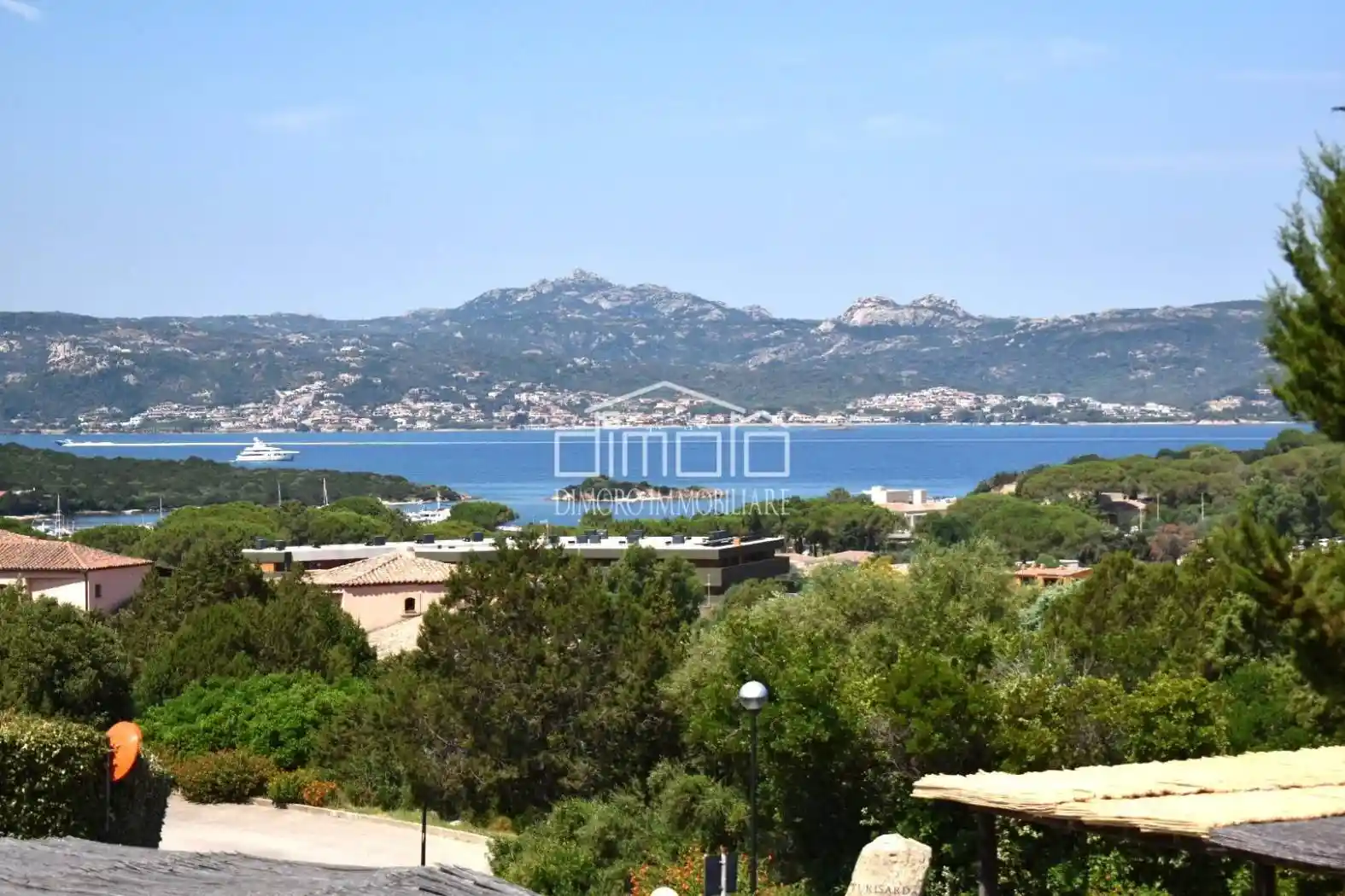Appartamento in vendita a Arzachena