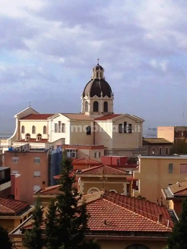Appartamento in vendita a Cagliari