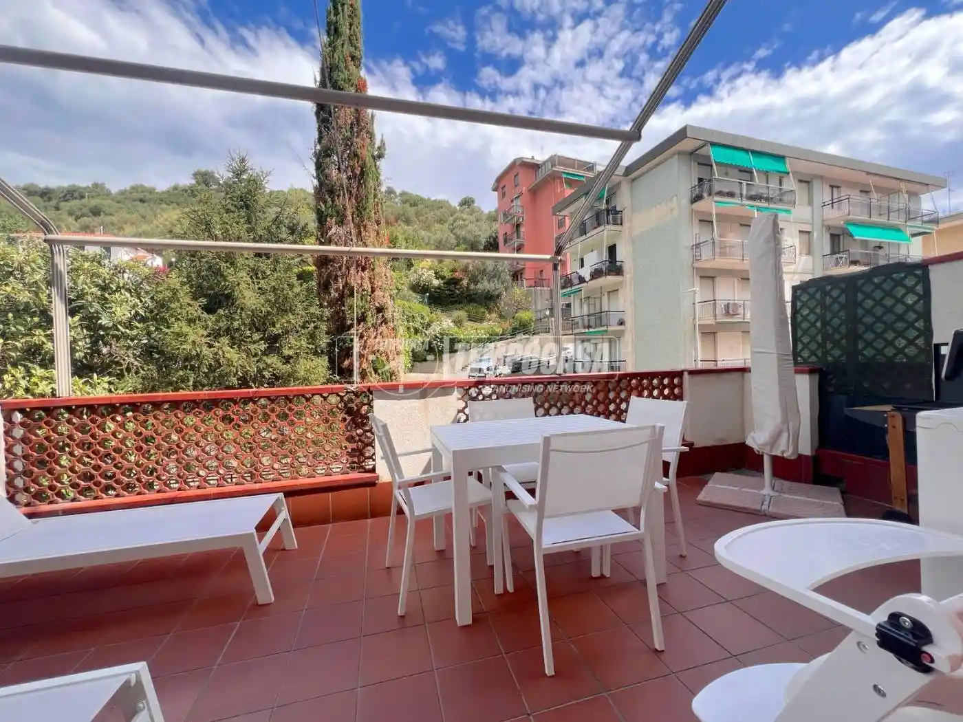 Appartamento in vendita a Celle Ligure