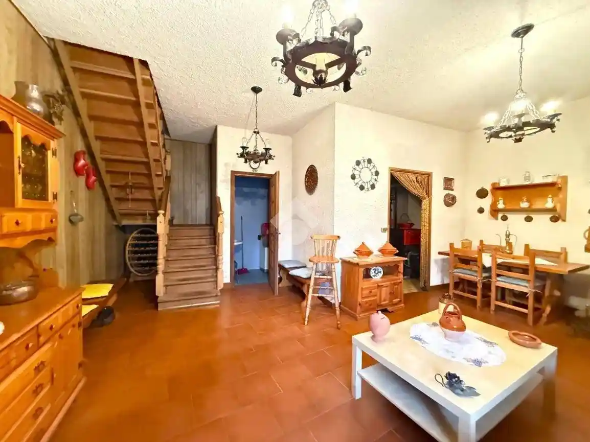 Casa indipendente in vendita a Giaveno