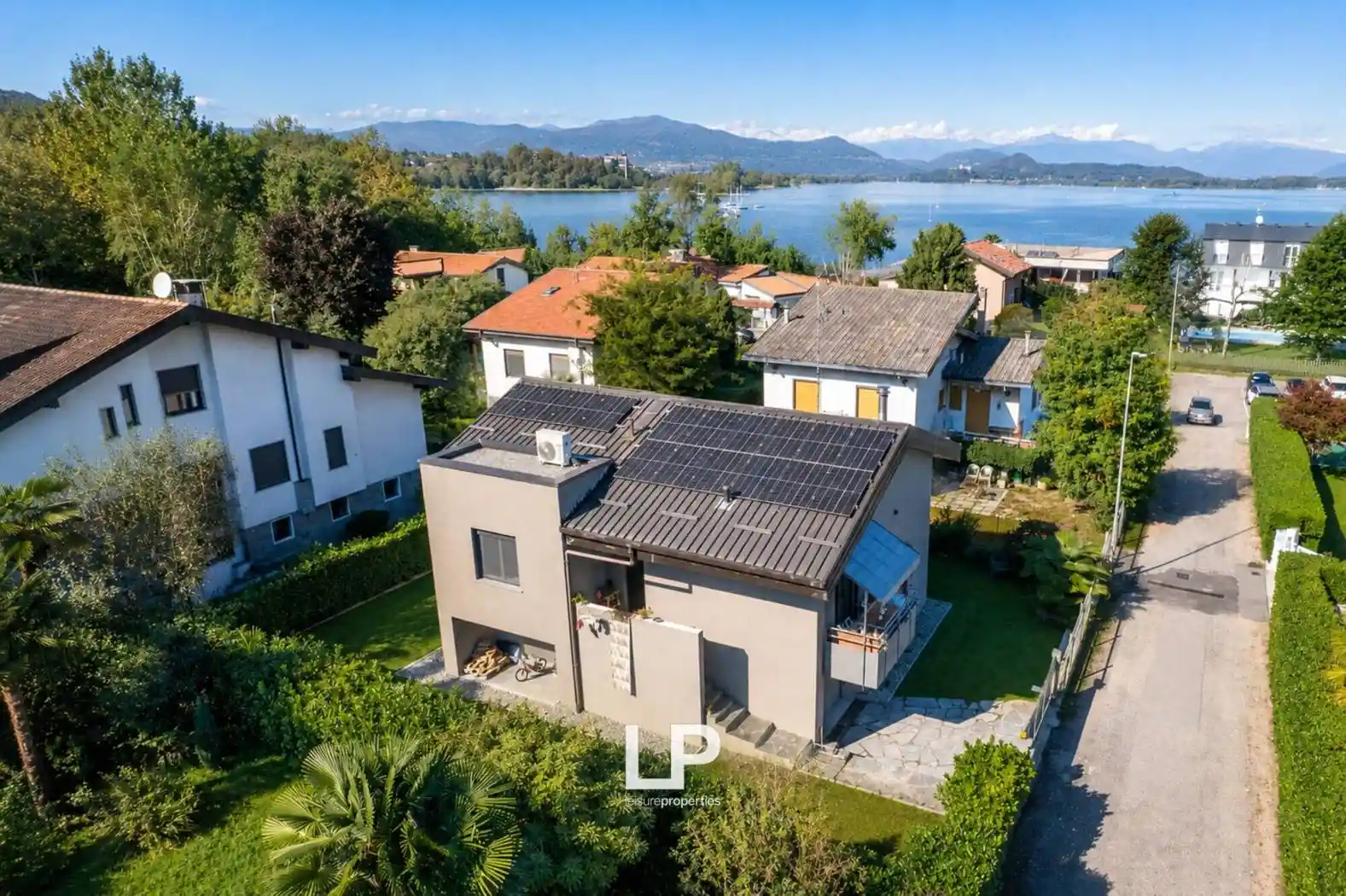 Villa in vendita a Castelletto Sopra Ticino