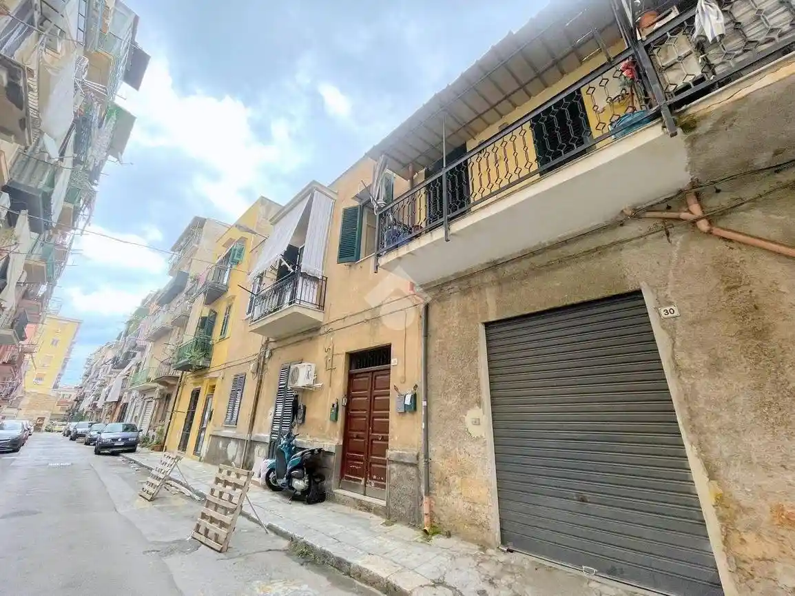 Appartamento in vendita a Palermo