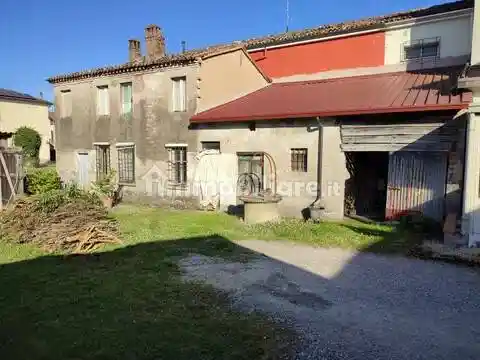 Villa in vendita a Bagnacavallo