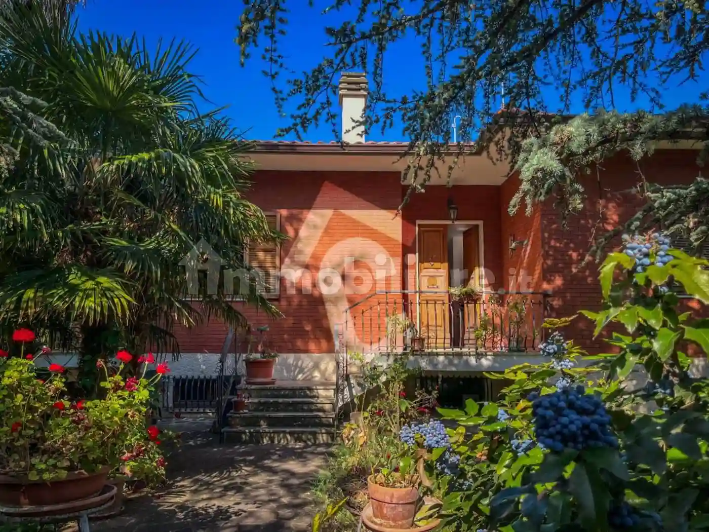 Villa - foto 2
