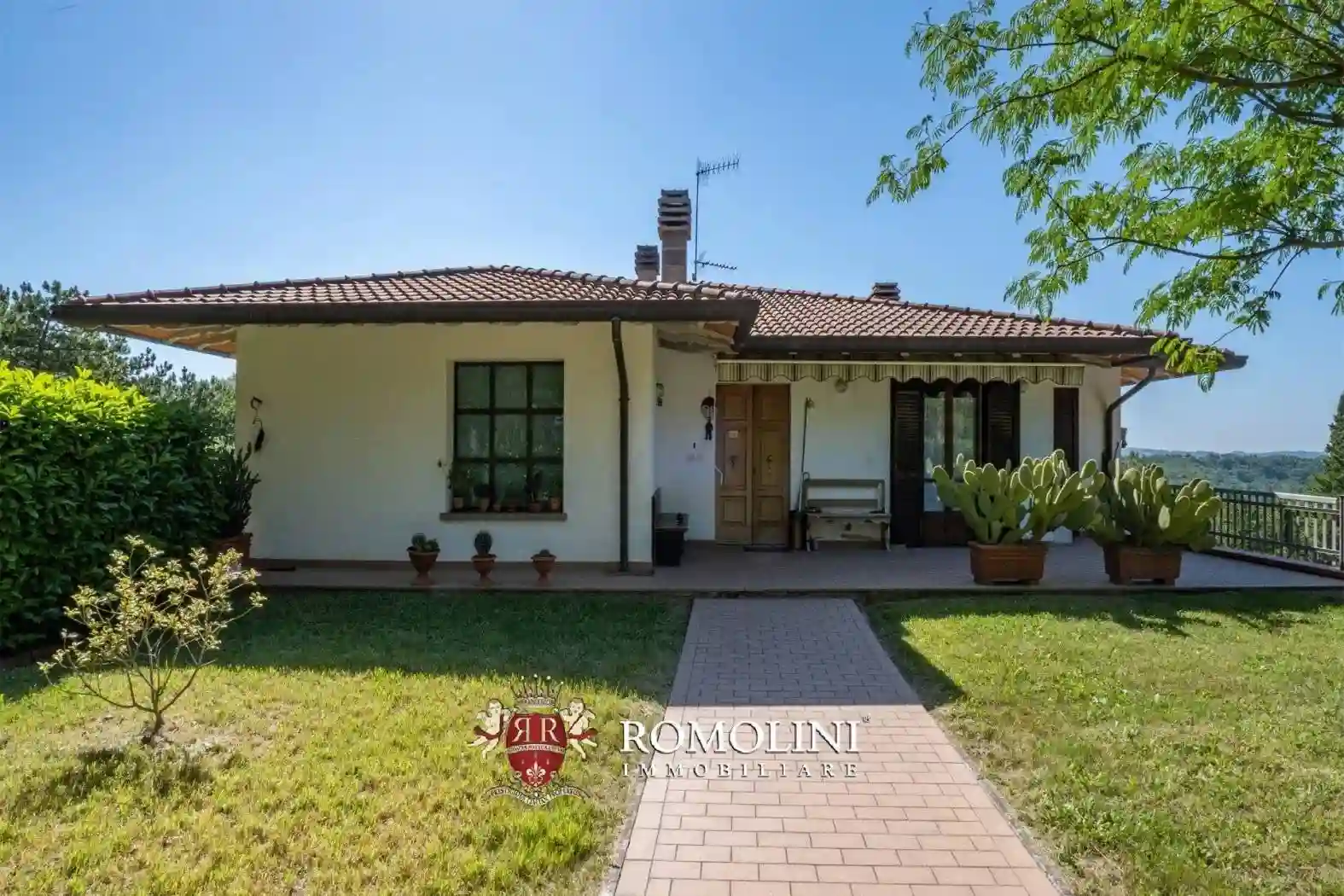 Villa - foto 2