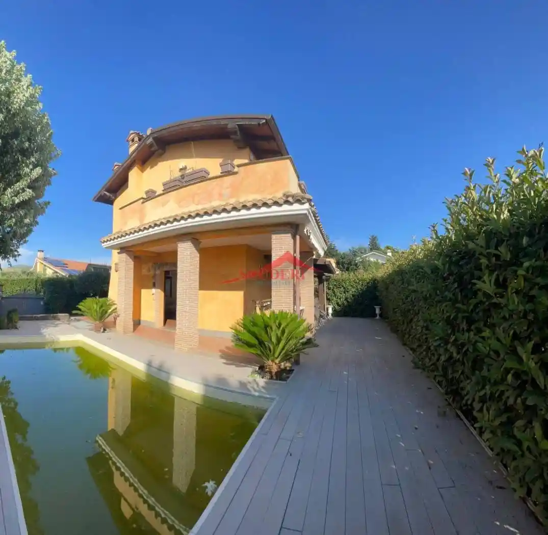 Villa in vendita a Rocca di Papa
