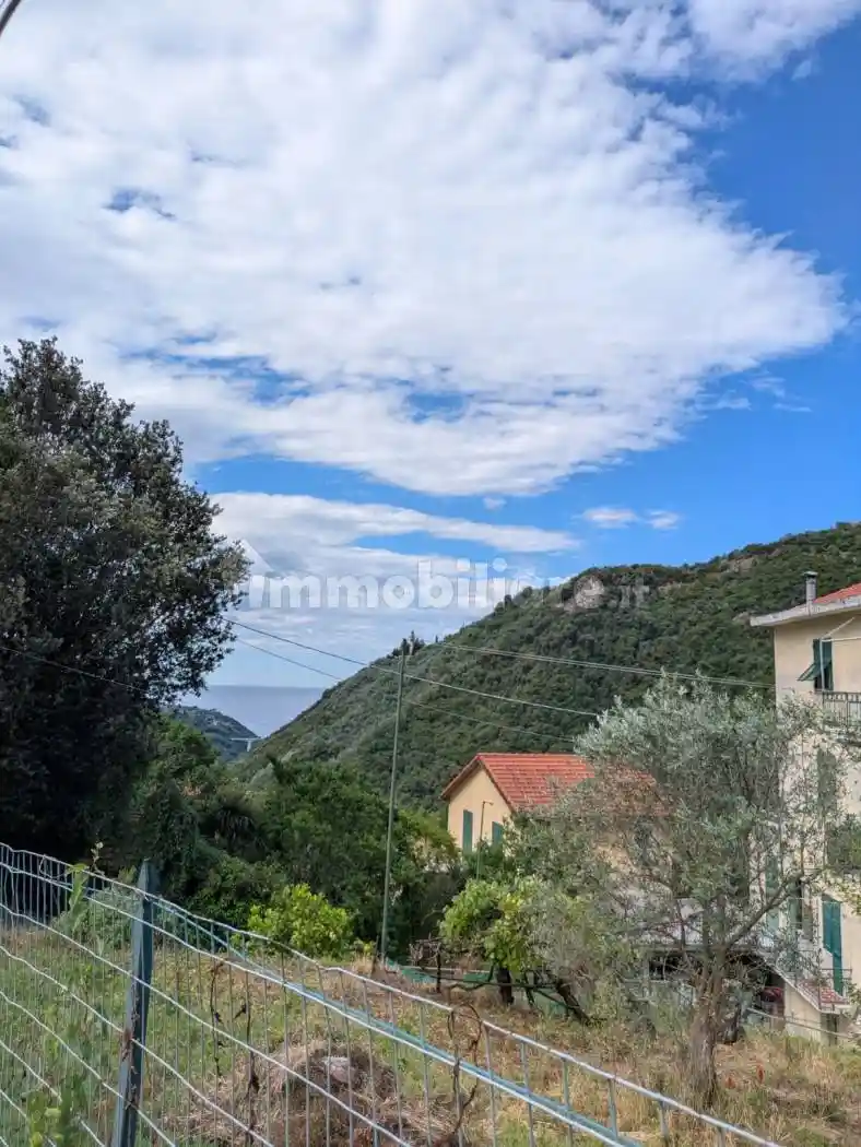 Appartamento in vendita a Sori