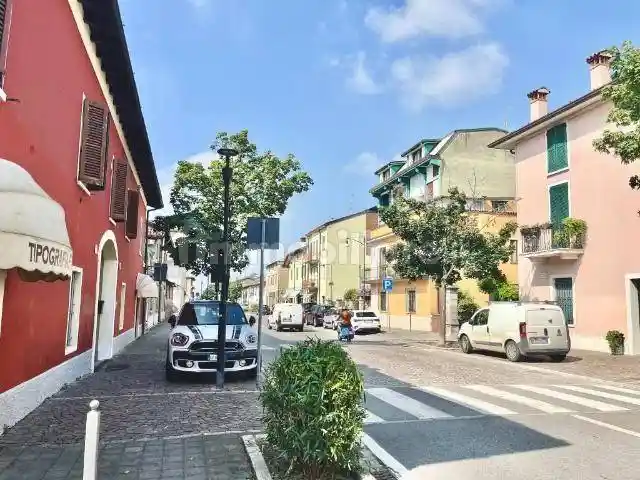 Appartamento in vendita a Brescia