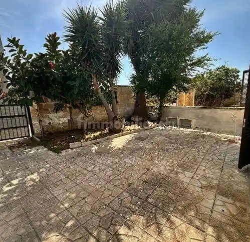 Villa in affitto a Lecce