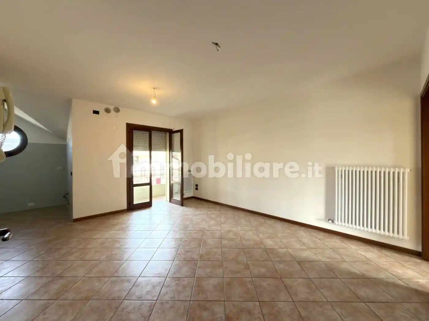 Appartamento in vendita a Paese