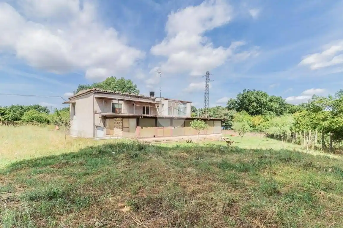 Casa indipendente in vendita a Nepi