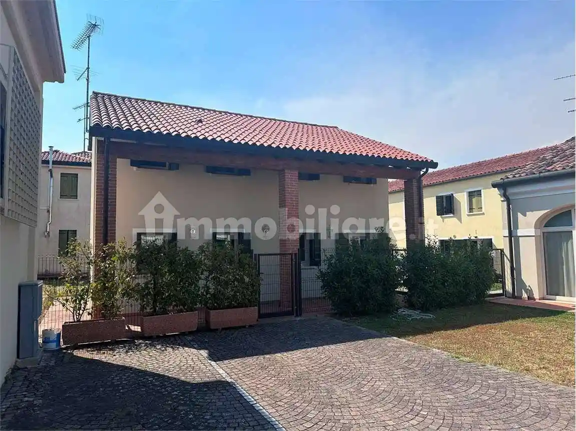 Casa indipendente in vendita a Mira
