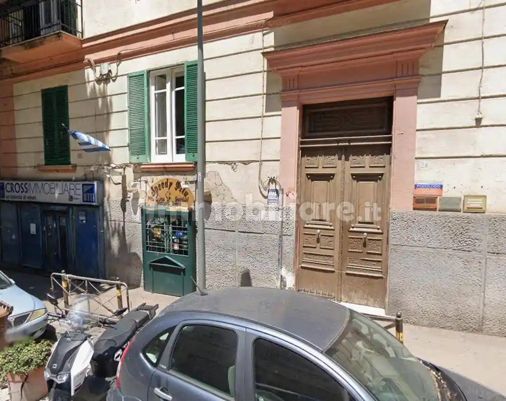 Appartamento in affitto a Napoli