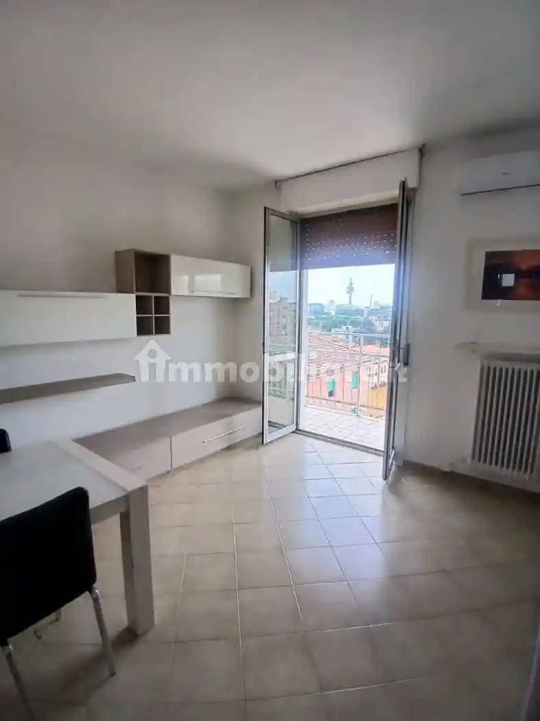 Appartamento in affitto a Cologno Monzese