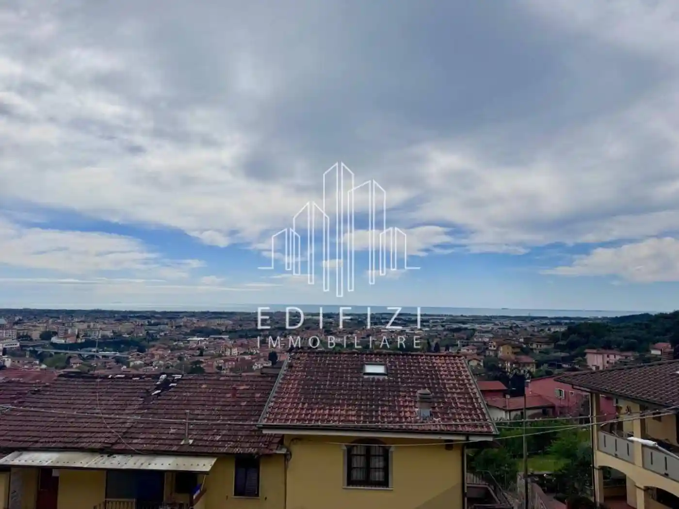 Villetta a schiera in vendita a Massa