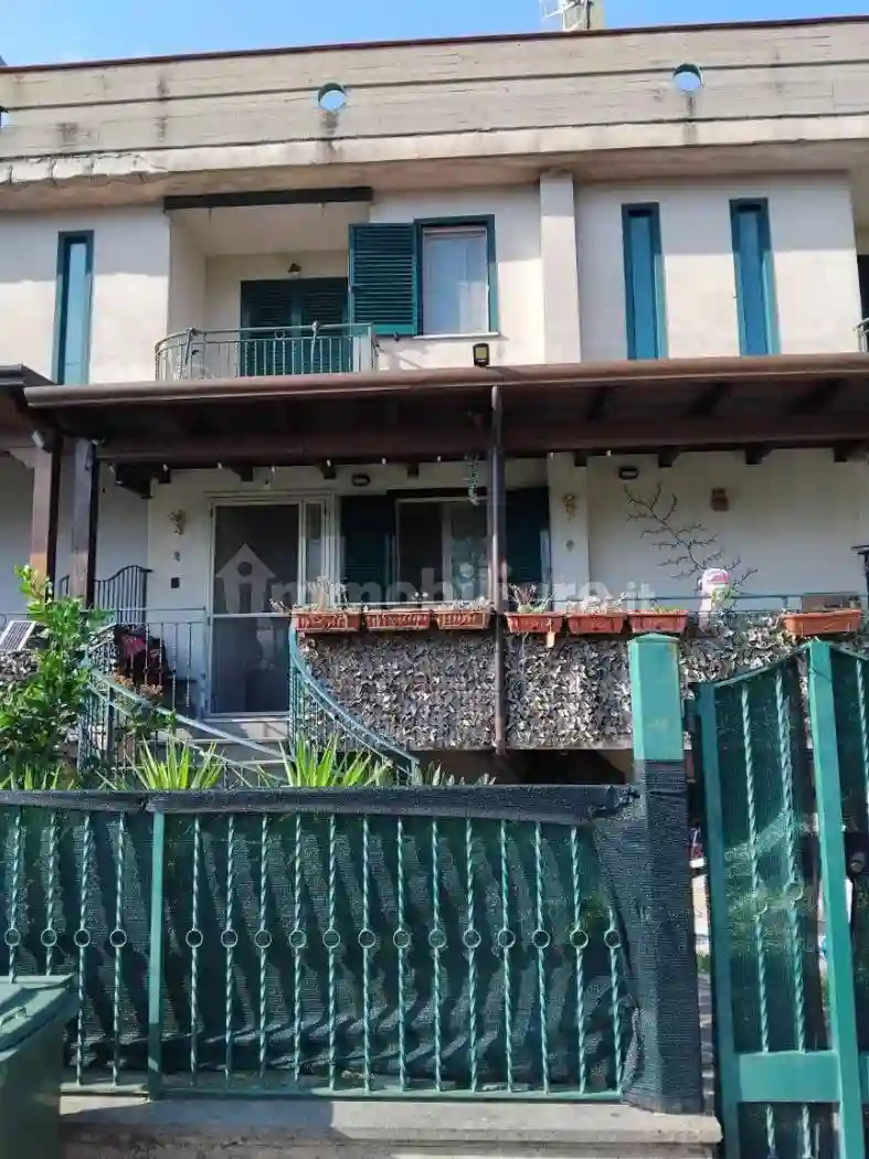 Villetta a schiera - foto 2