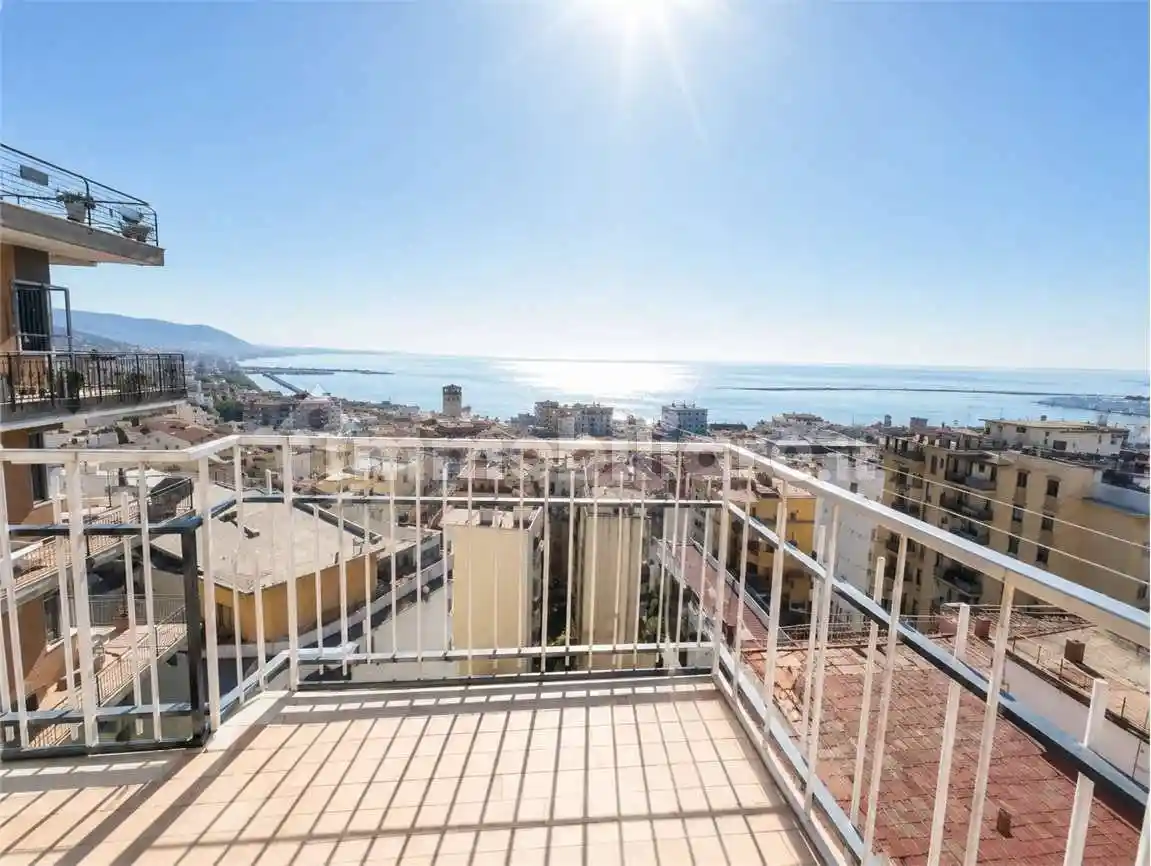 Attico - Mansarda in vendita a Salerno