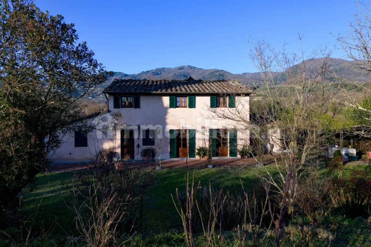 Rustico - Casale in vendita a Capannori