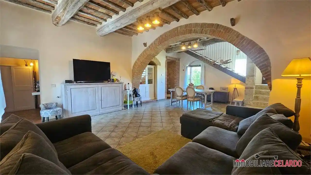 Rustico - Casale in vendita a Colle di Val d'Elsa