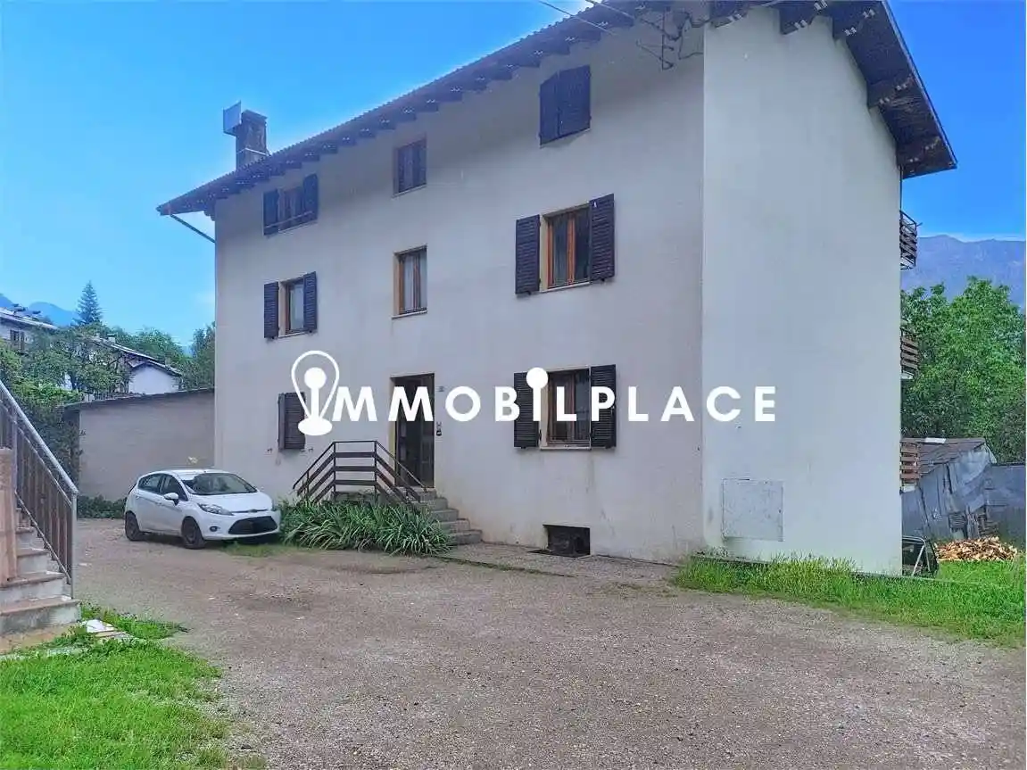 Appartamento in vendita a Vallarsa