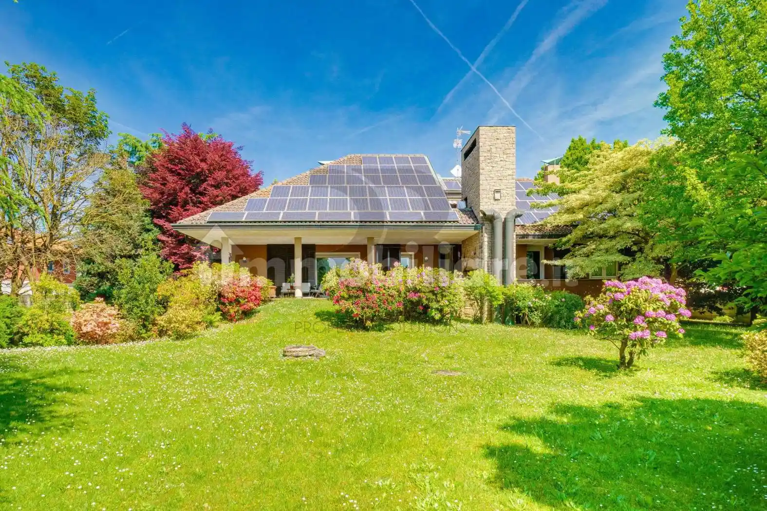 Villa in vendita a Gorla Minore