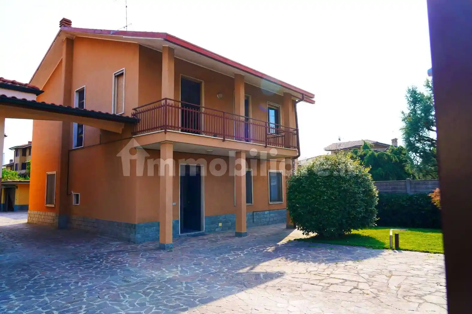 Villa in vendita a Grezzago