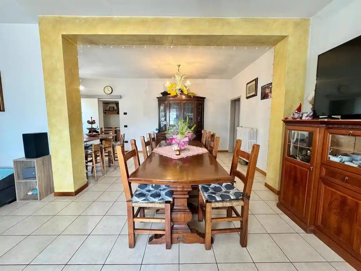 Villa in vendita a Volpago del Montello