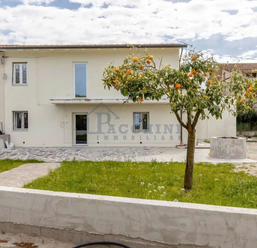 Villa in vendita a San Giuliano Terme
