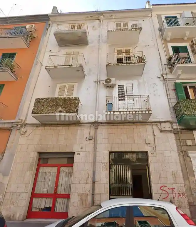Appartamento in vendita a Bari