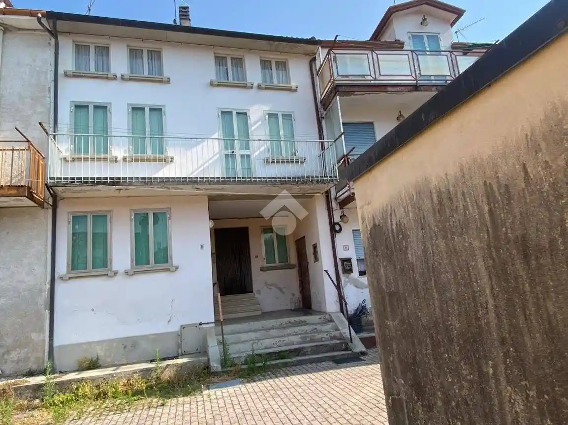 Rustico - Casale in vendita a Schio